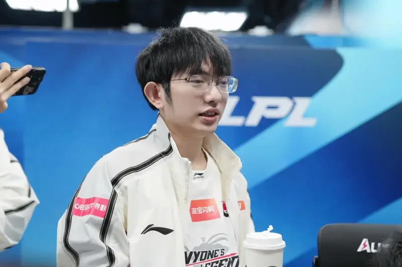 AL2-0横扫IG，Flandre直言上单影响力暴涨一点优势滚成雪崩